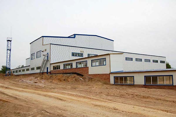 Newly built Satellite Processing Facility, Yasny, 2006 (C) Kosmotras