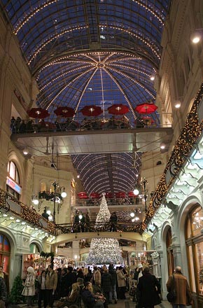 GUM Department Store, Moscow, 2004-11 (C) Seiji Yoshimoto