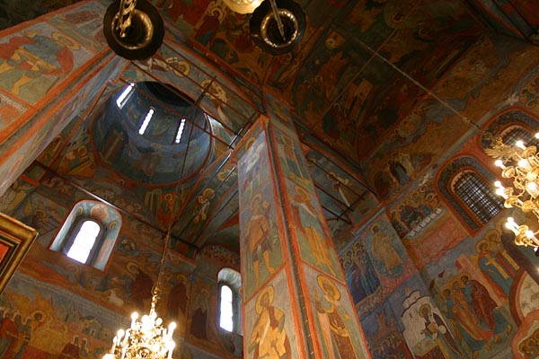 Interior of Cathedral, Kremlin, Moscow, 2004-05 (C) Seiji Yoshimoto