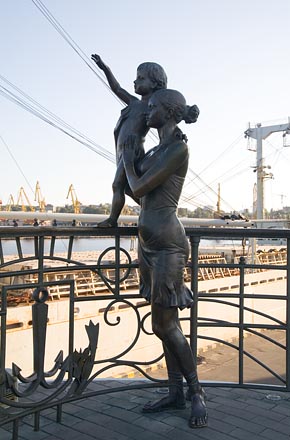 Passenger Terminal, Odessa, 2006-10 (C) Seiji Yoshimoto