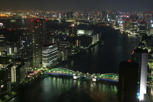 Kachidokibashi and Rainbow Bridge viewed from Seiroka Tower, Tokyo, 2006-05, (C) Seiji Yoshimoto