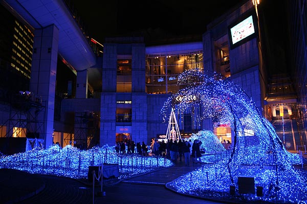 Caretta Shiodome, Tokyo, 2006-12 (C) Seiji Yoshimoto