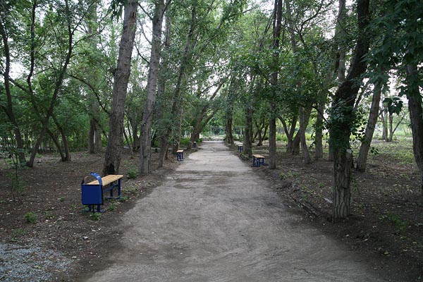 Promenade, Hotel Yasny Kosmotras, 2006-07 (C) Seiji Yoshimoto